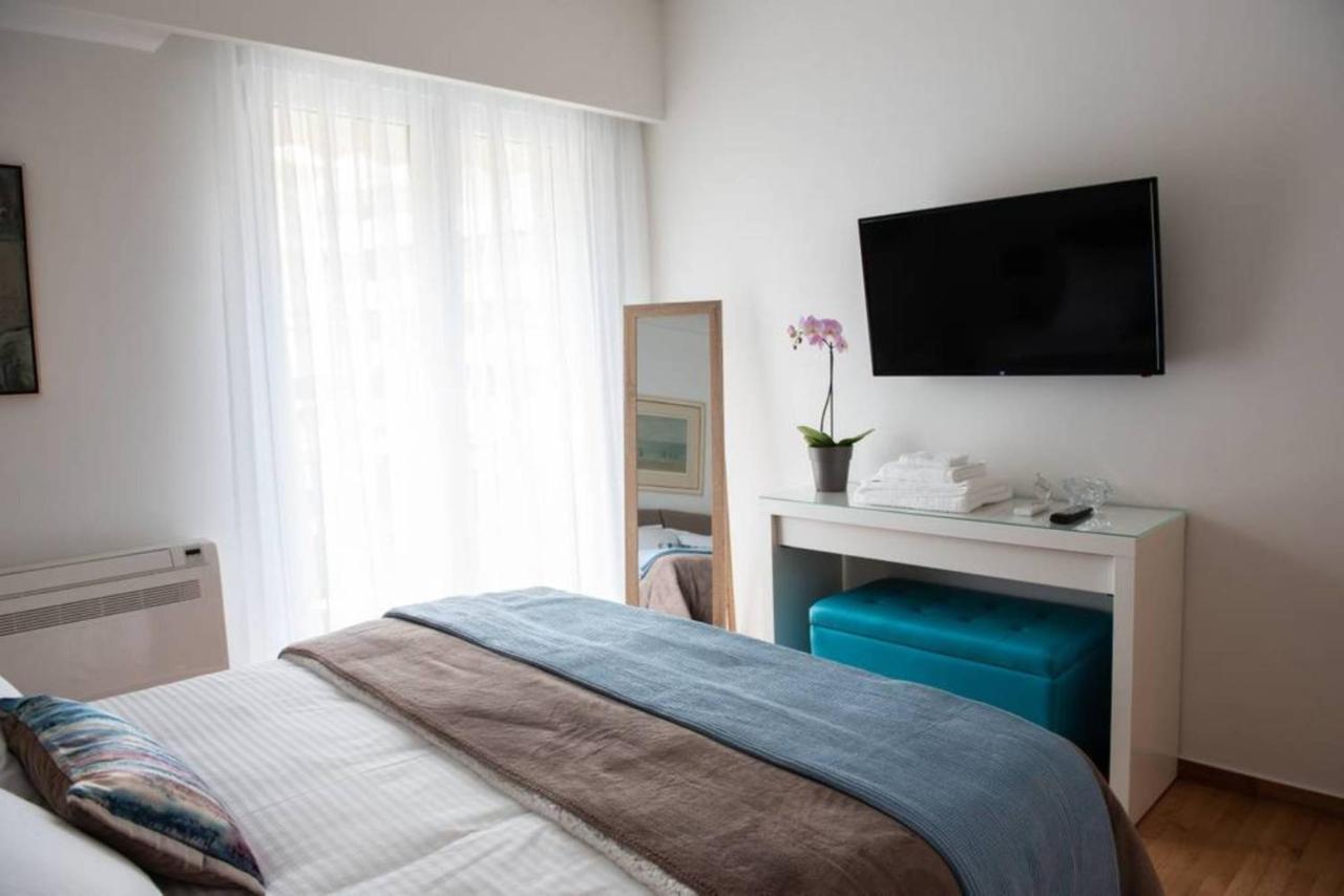 Katia Modern Apartment In アテネ エクステリア 写真